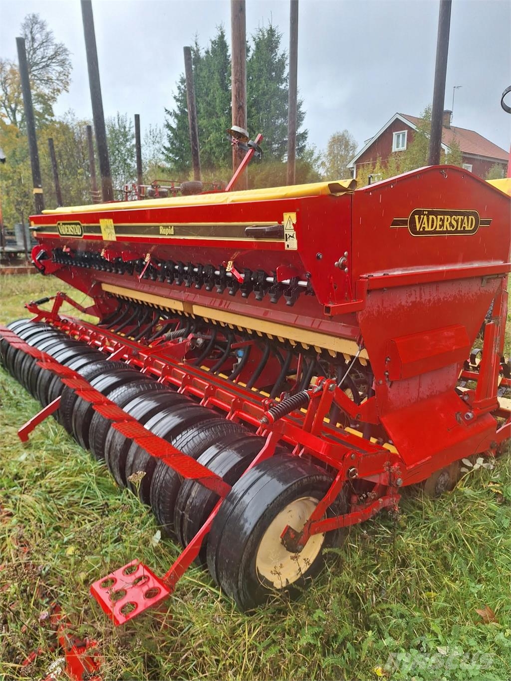 Väderstad RAPID 400 C FRÖLÅDA ENKEL CB Semeadoras
