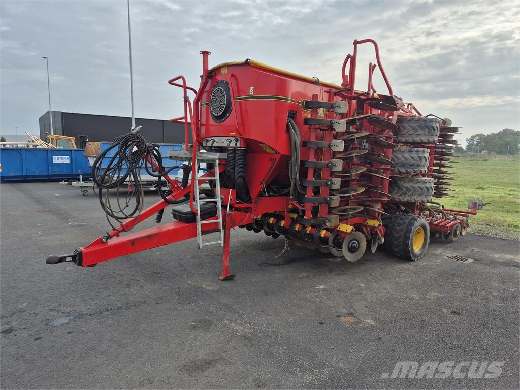 Väderstad SPIRIT 600C مثاقيب