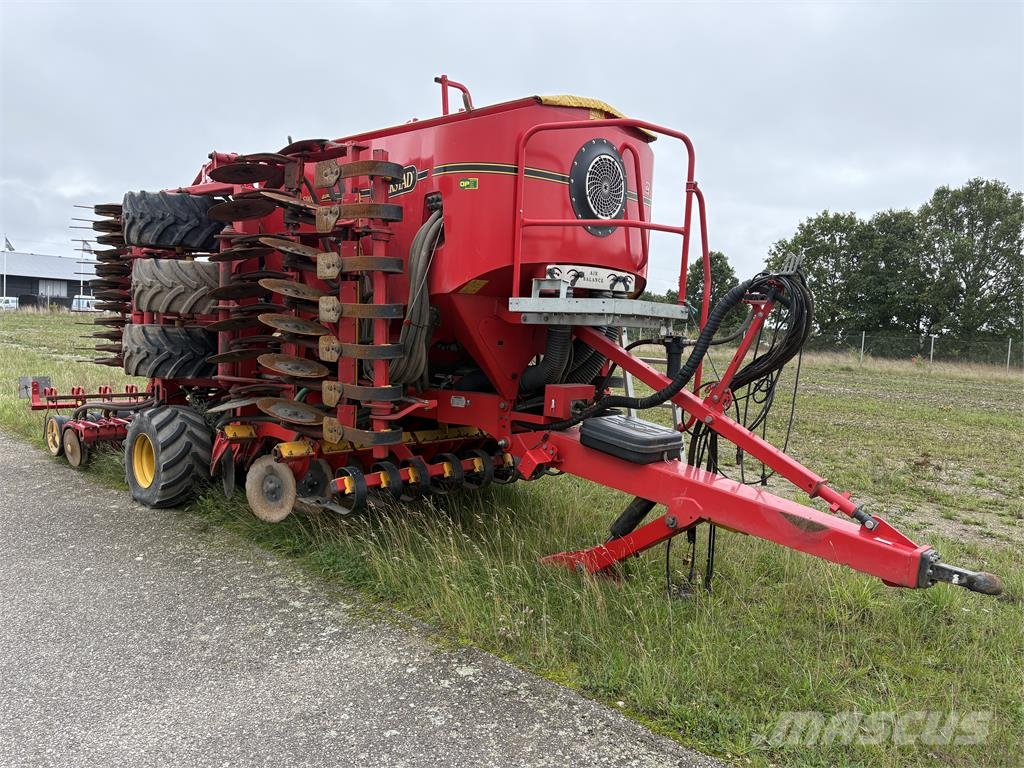 Väderstad SPIRIT 600C Drillmaschinen