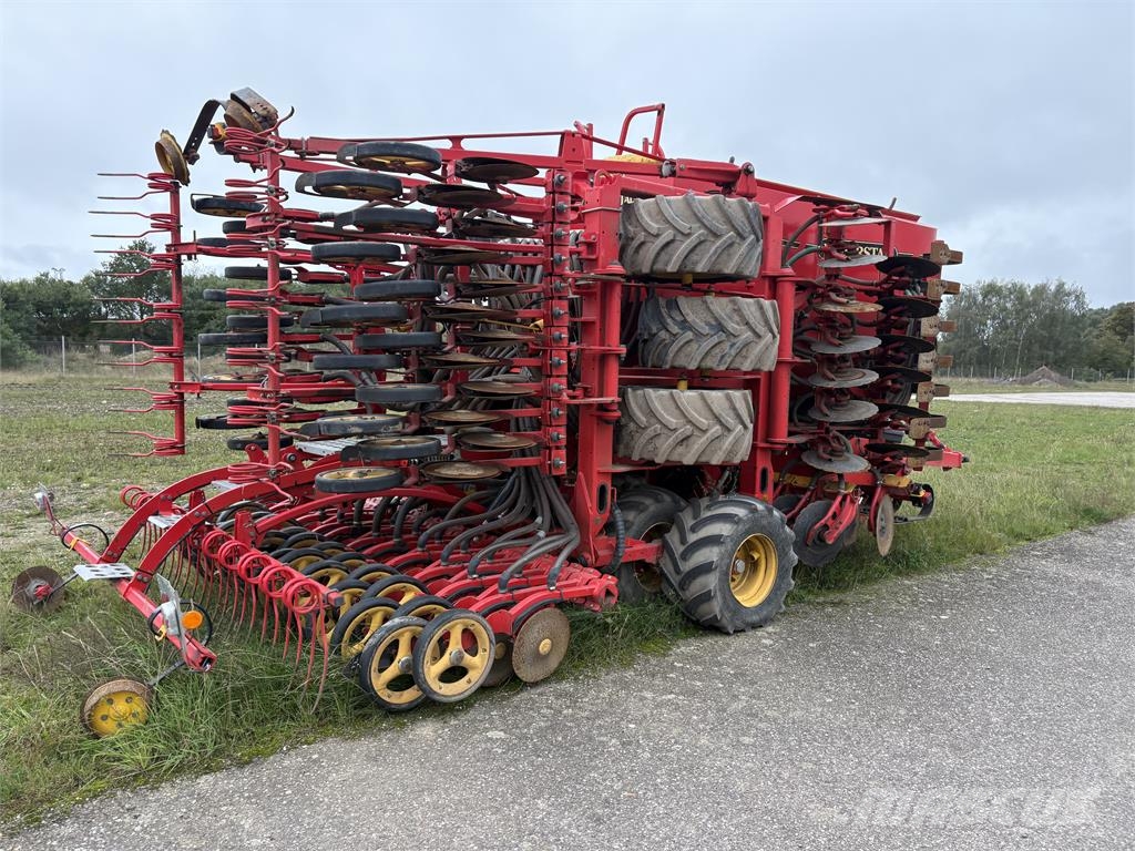 Väderstad SPIRIT 600C Drillmaschinen