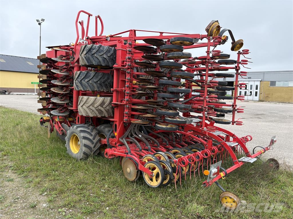 Väderstad SPIRIT 600C Drillmaschinen