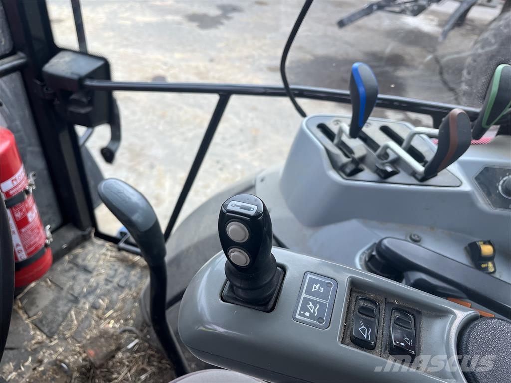Valtra 134LH 1C7 Tractores