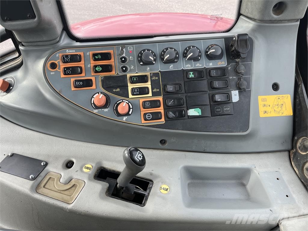 Valtra 142 DIRECT Tractors