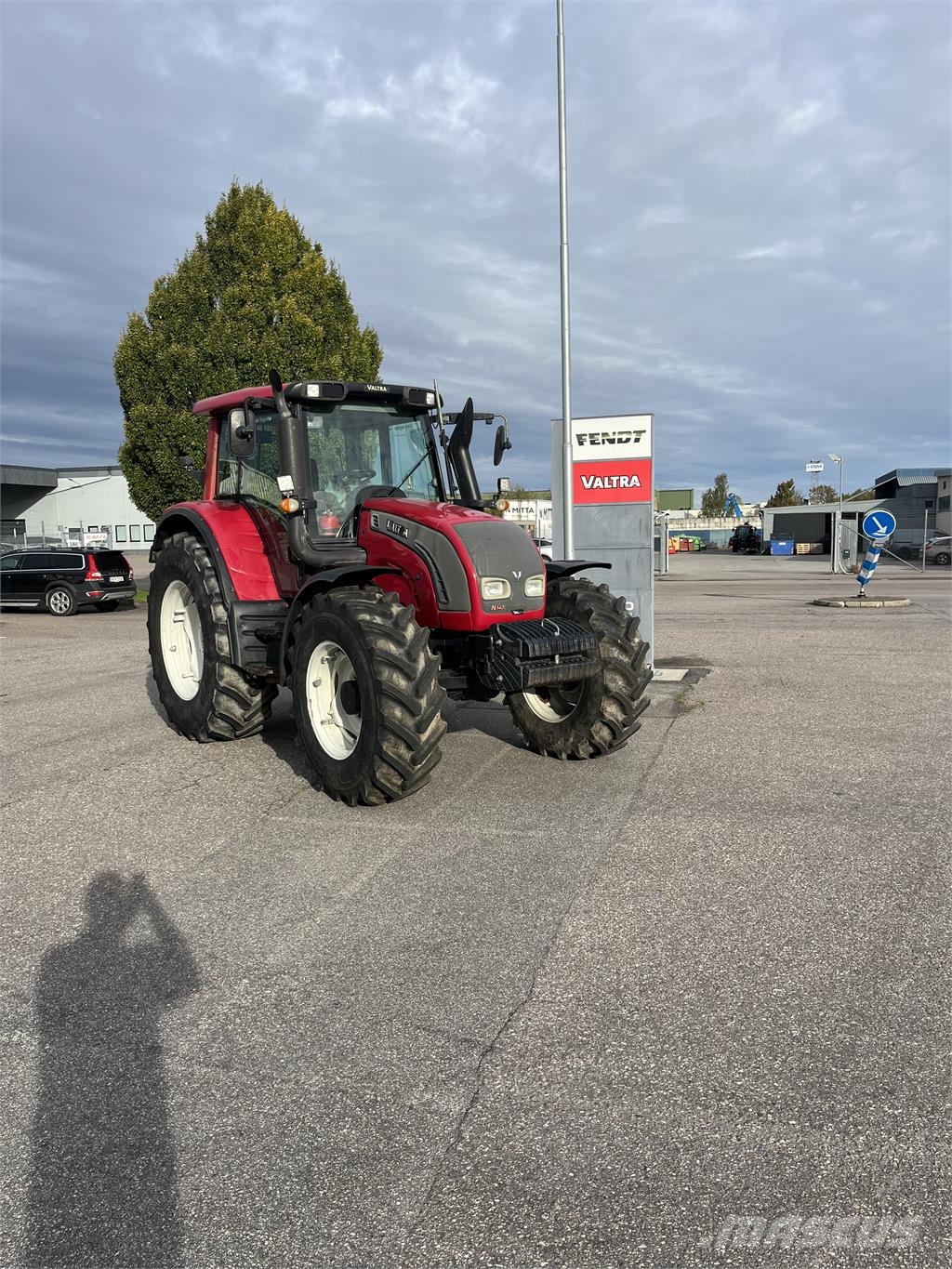Valtra 142 DIRECT Tractors