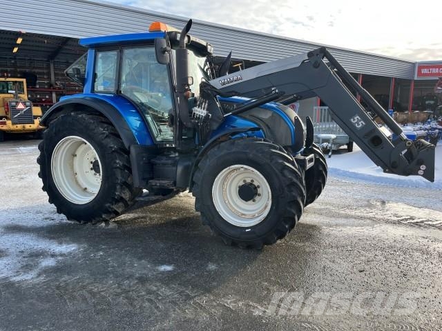 Valtra 142 DIRECT+L Tractors