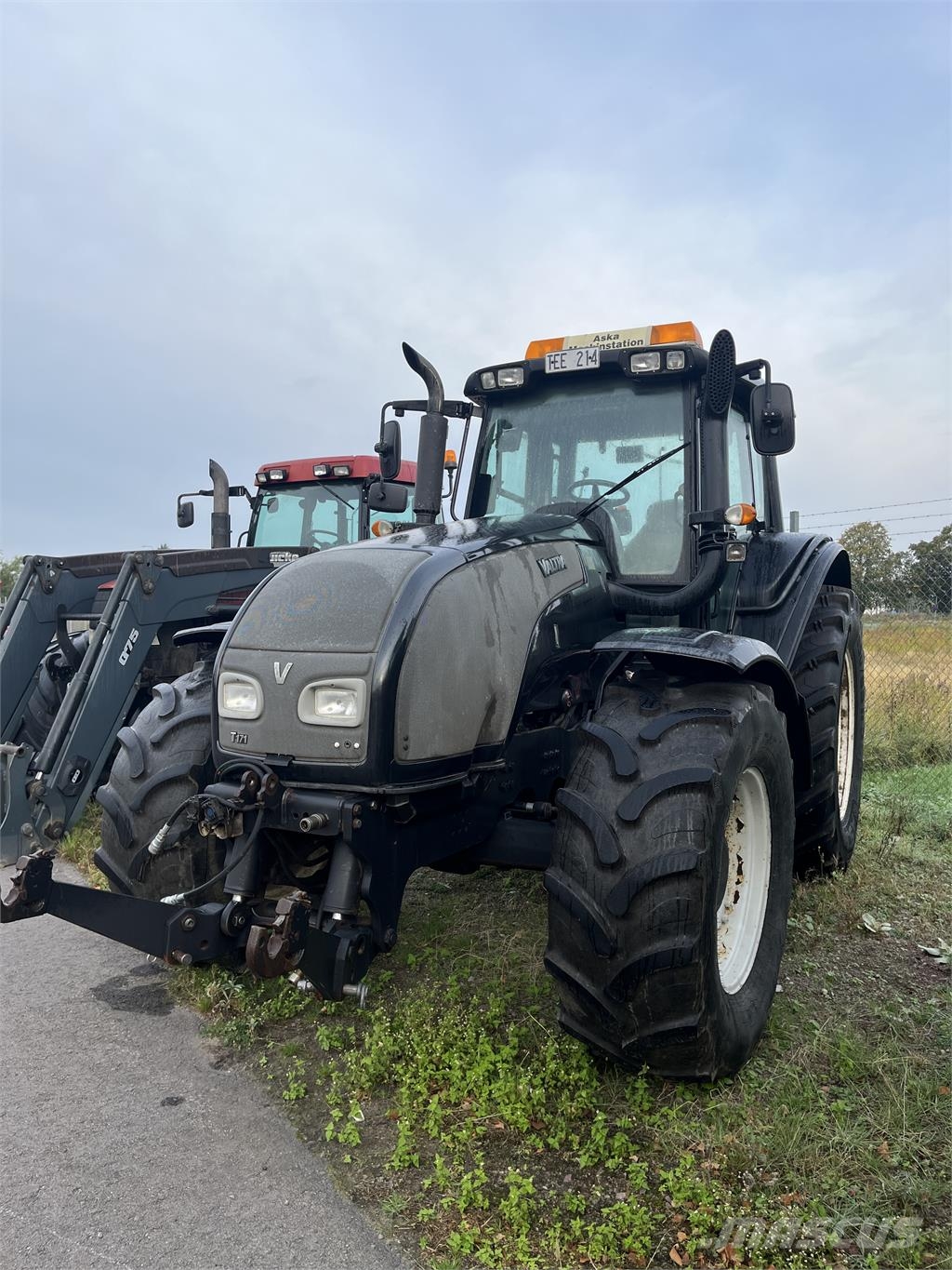 Valtra 171 HITECH Tractors