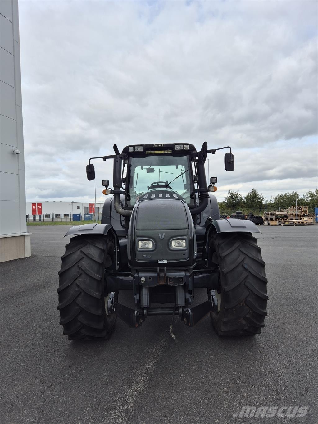 Valtra 202 DIRECT Traktorit