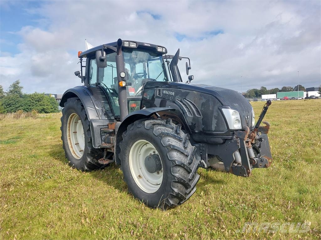 Valtra 203 DIRECT SCR Tractors
