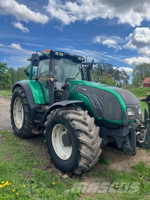 Valtra 203 DIRECT SCR トラクター