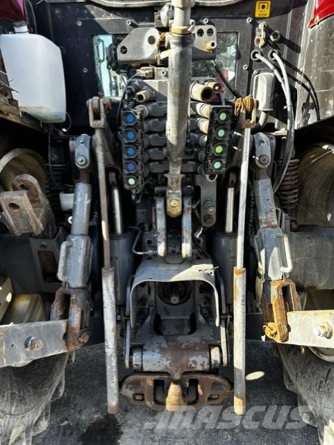 Valtra 213 VERSU SCR Tractores