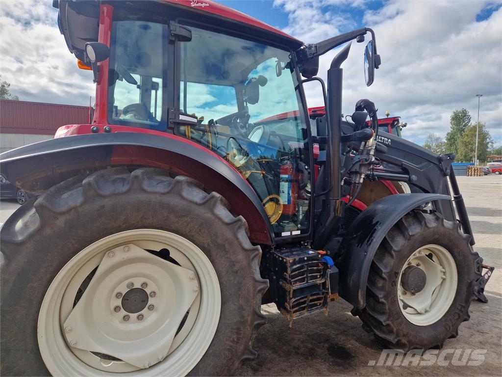 Valtra 85SH 2A0 Трактори