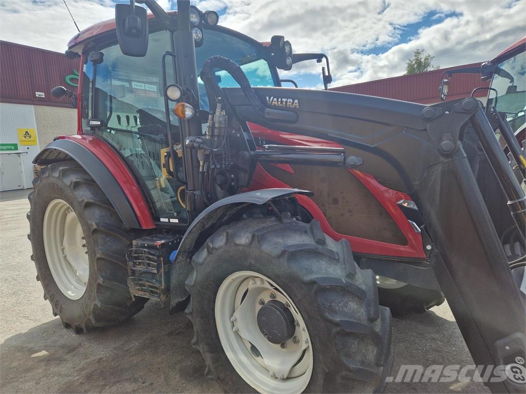 Valtra 85SH 2A0 Трактори
