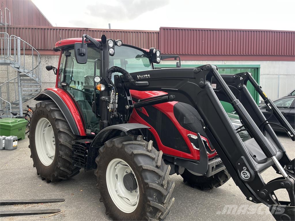 Valtra 95SH 2A0 Traktoren