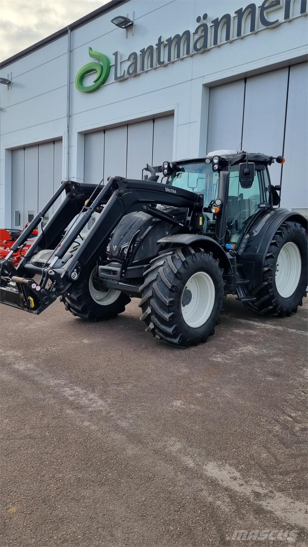 Valtra N154E DIRECT +L Tractoare