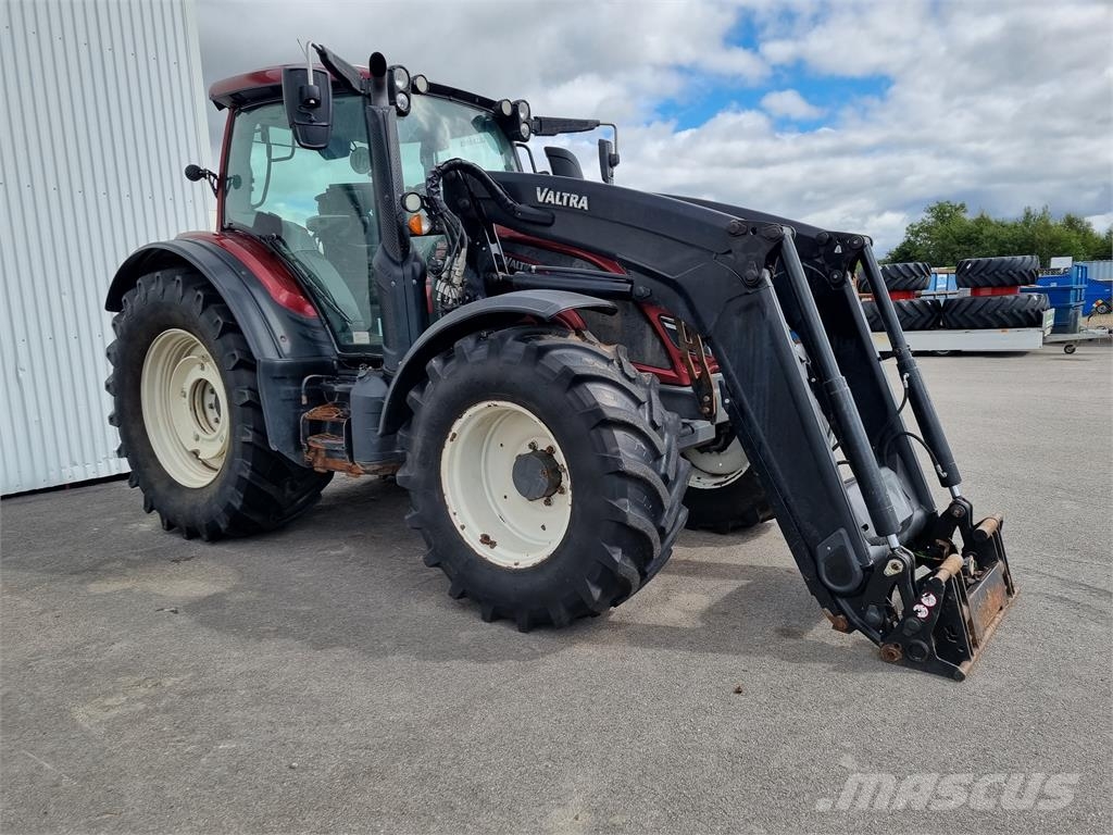 Valtra N174 DIRECT 1B7 SMARTTOUCH Traktorok
