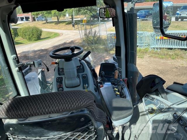 Valtra N174 DIRECT + F Tractoare
