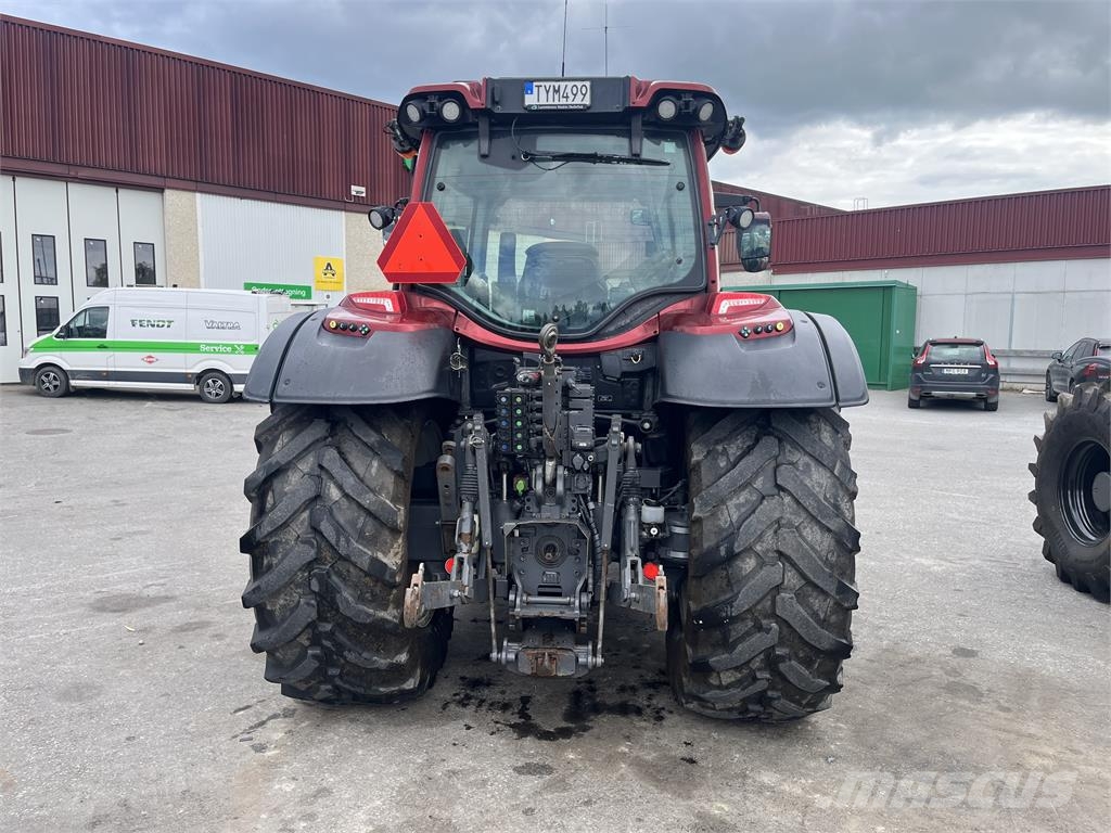 Valtra N174 VERSU Traktorok