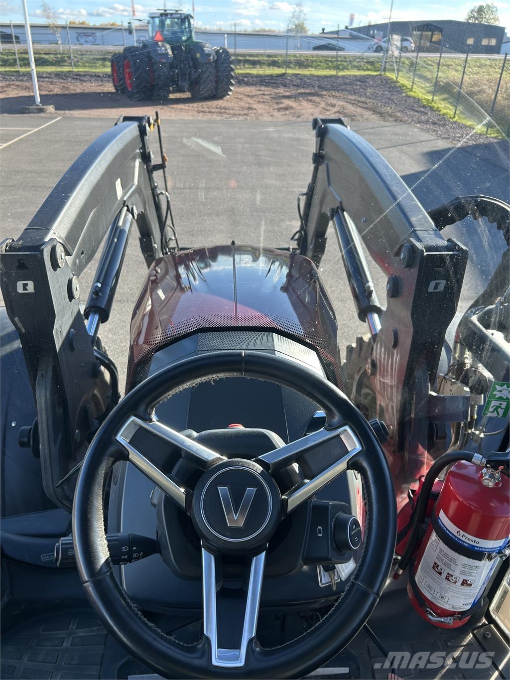 Valtra N175 DIRECT Трактори