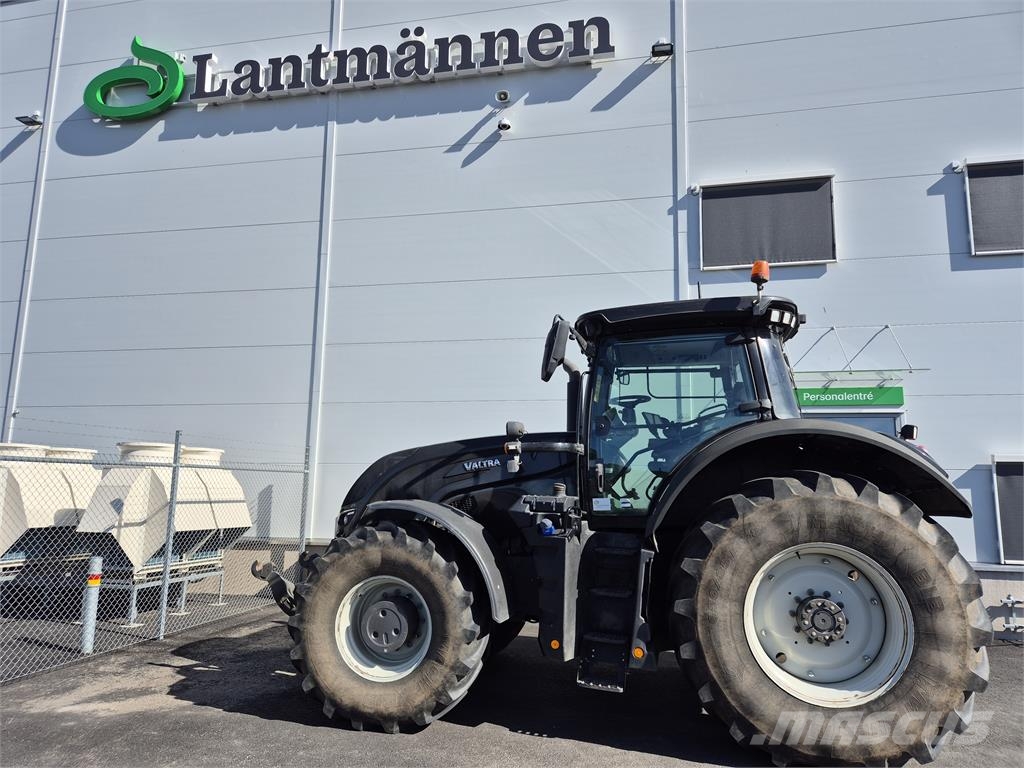 Valtra S324 SMARTTOUCH MR19 Tractores