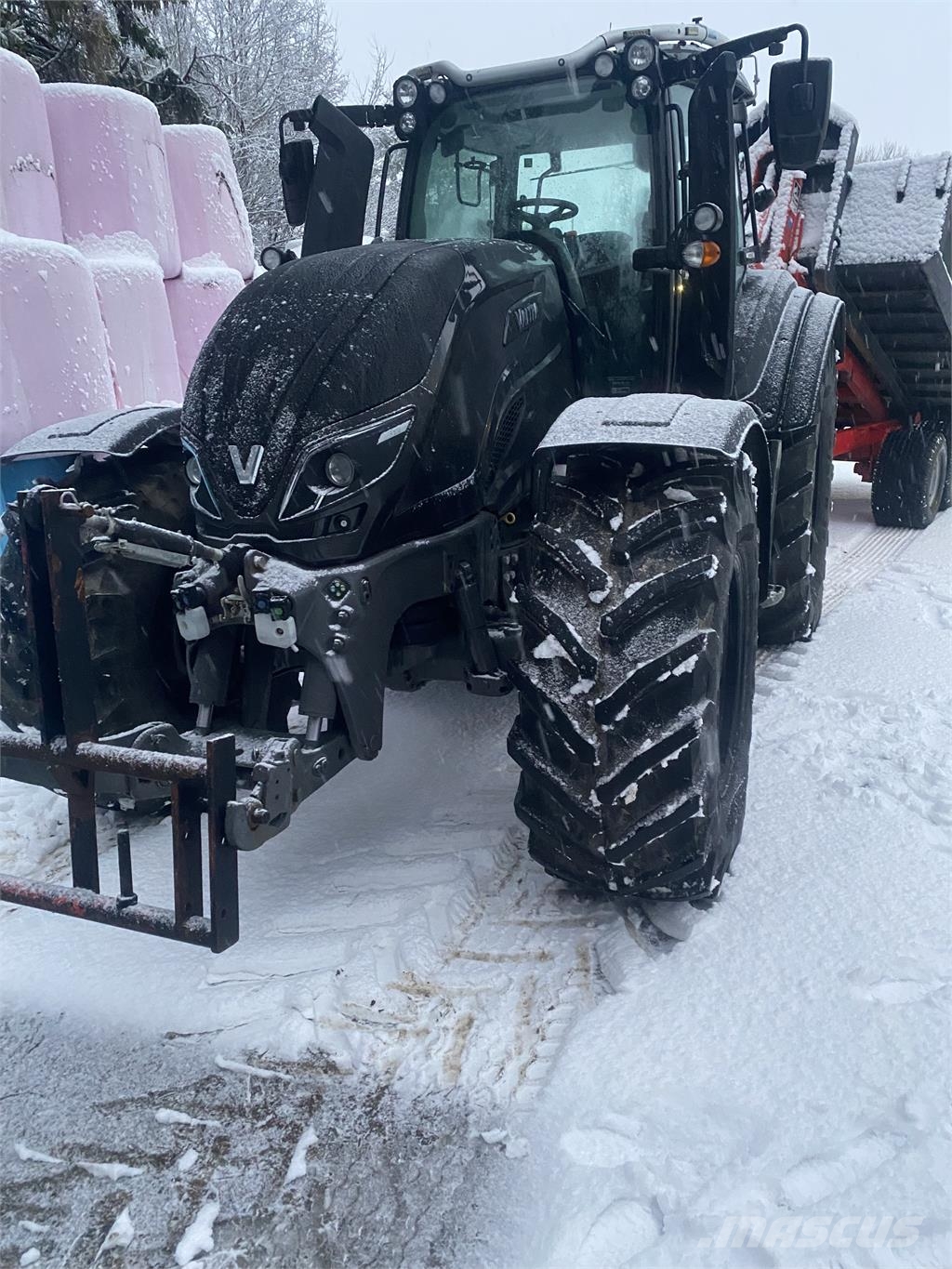 Valtra T174E VERSU 1B8 SMARTTOUCH+FL Tractores