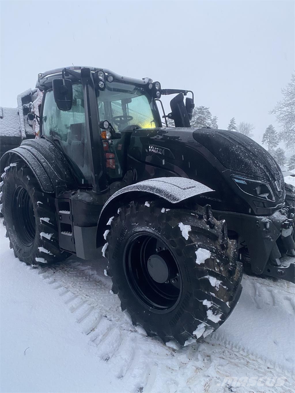 Valtra T174E VERSU 1B8 SMARTTOUCH+FL Tractores