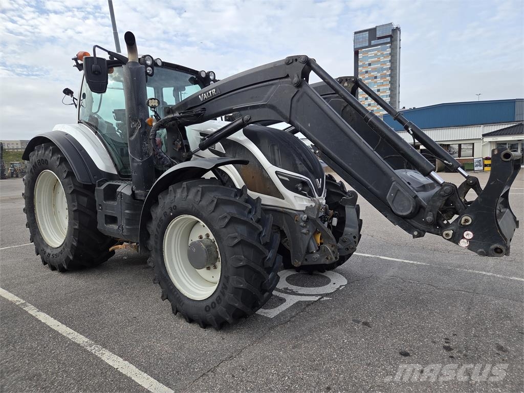 Valtra T194 DIRECT SMARTTOUCH, F + PTO + L トラクター