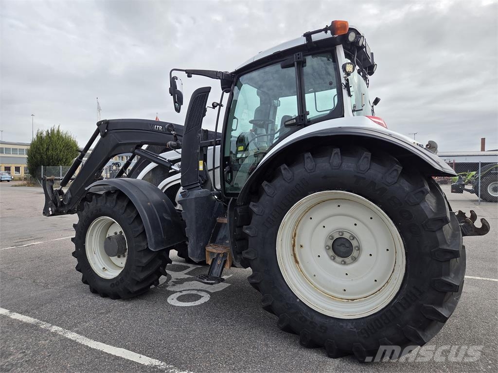 Valtra T194 DIRECT SMARTTOUCH, F + PTO + L トラクター