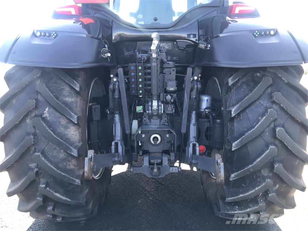 Valtra T235 DIRECT Traktoriai