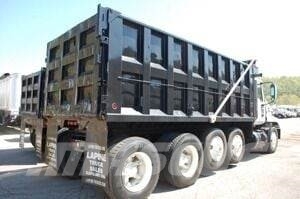 Mack Vision 傾卸式卡車
