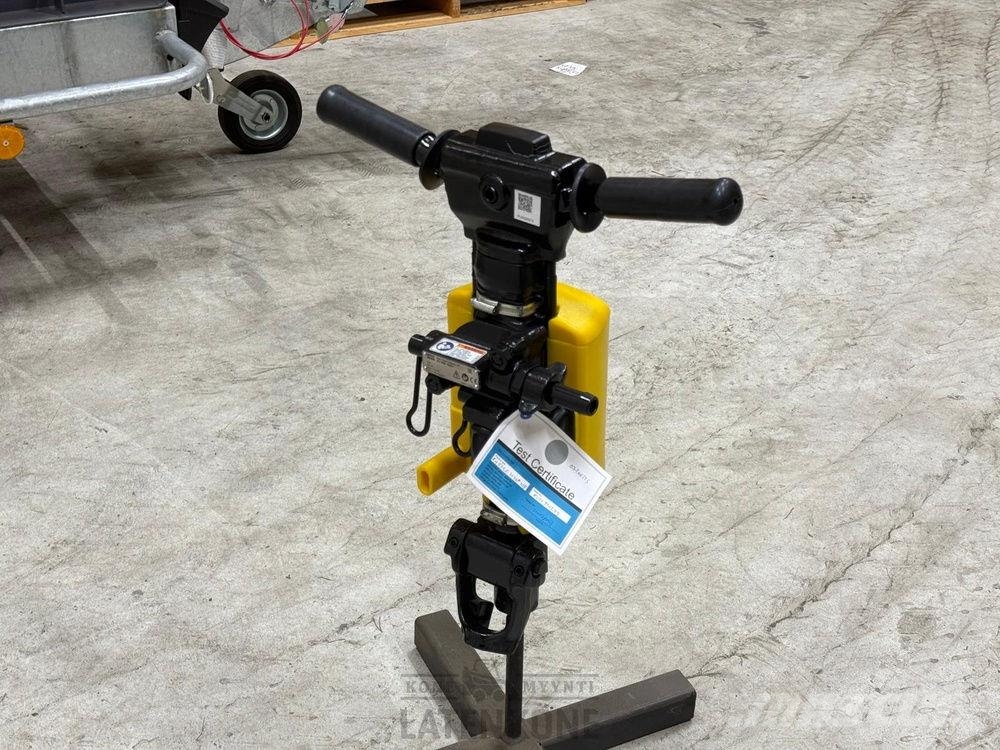Atlas Copco RH 572E paineilmakäyttöinen kallioporakone Vrtalni stroji