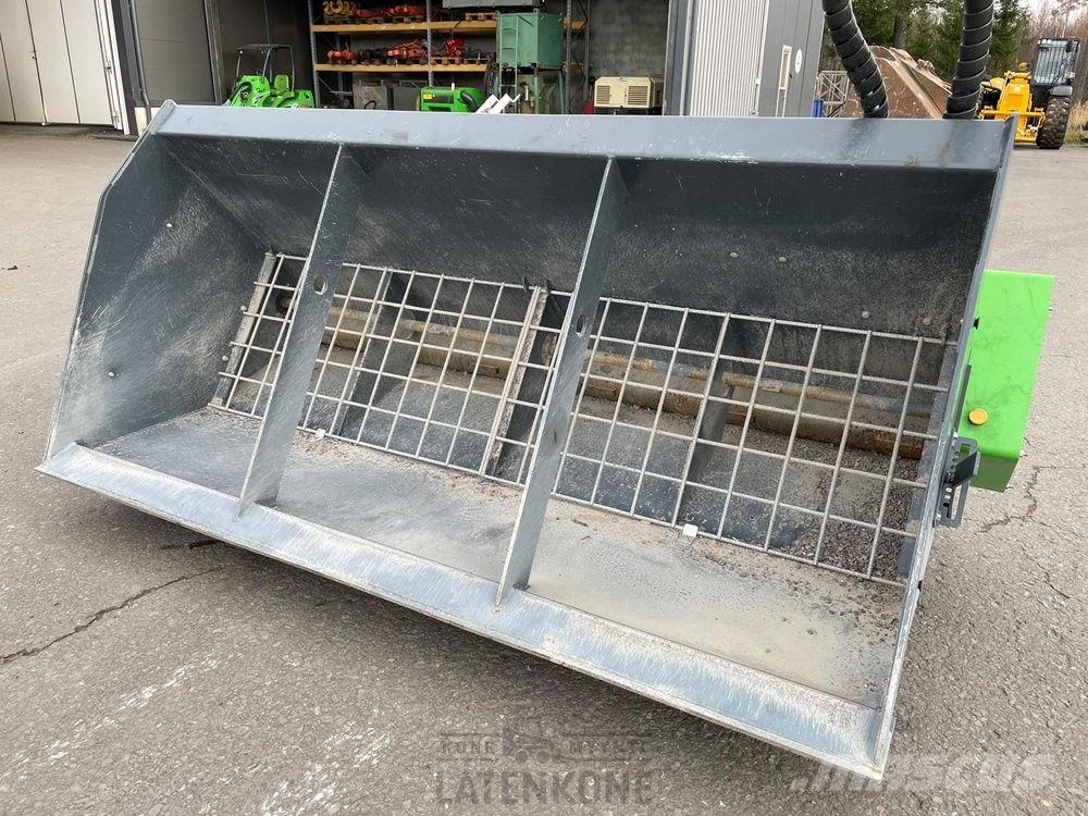 Avant Hiekoituskauha 850L Sähkösäädöllä Žlice