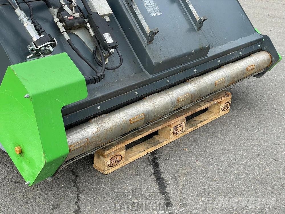 Avant Hiekoituskauha 850L Sähkösäädöllä Žlice