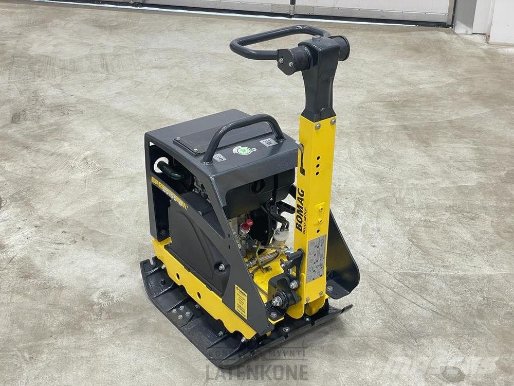 Bomag BPR25/50D tärylätkä. Vibro plošče