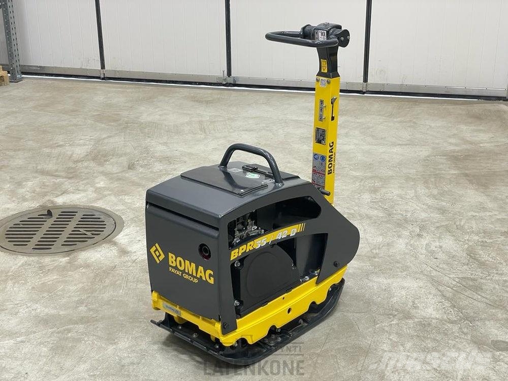 Bomag BPR35/42D tärylätkä renkailla Vibrationsgeräte