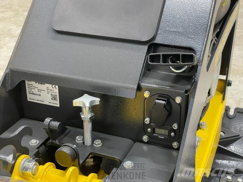 Bomag BPR35/60DE tärylätkä renkailla Vibrationsgeräte