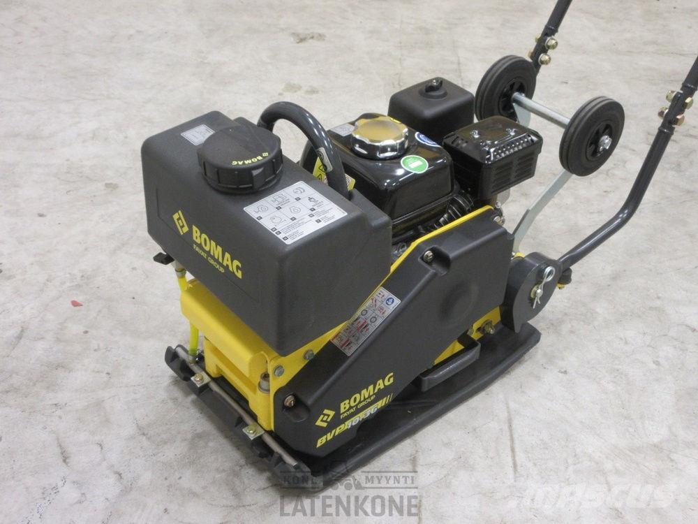 Bomag BVP10/36 tärylätkä vesityksellä ja renkailla Vibrationsgeräte