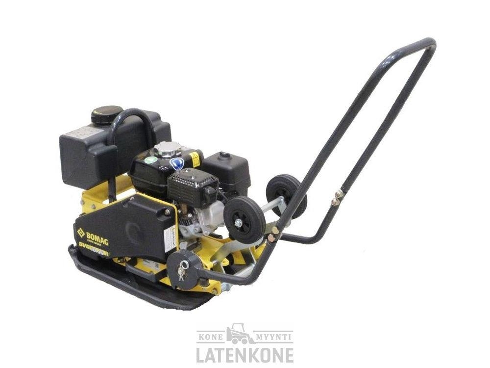 Bomag BVP10/36 tärylätkä vesityksellä ja renkailla Vibrationsgeräte