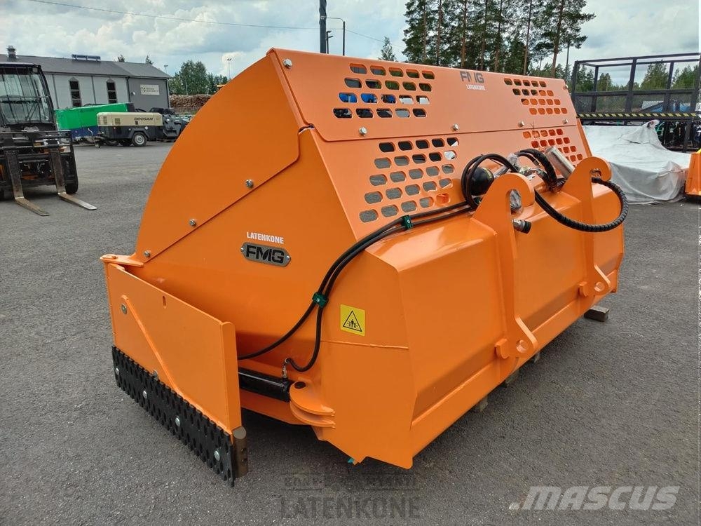 FMG Hybrid Siipihöyläkauha 5,5m3 300-510cm Pinnaselõikurid
