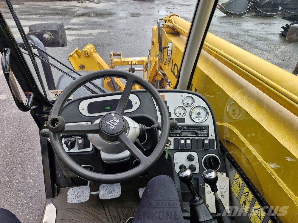 JCB 533-105 telehandler مناولات متداخلة