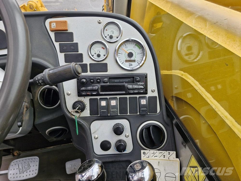 JCB 533-105 telehandler مناولات متداخلة