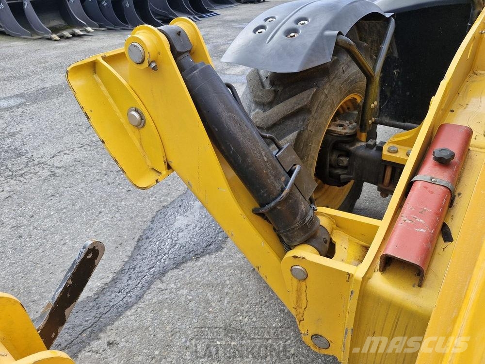 JCB 535-125 kurottaja Ładowarki teleskopowe