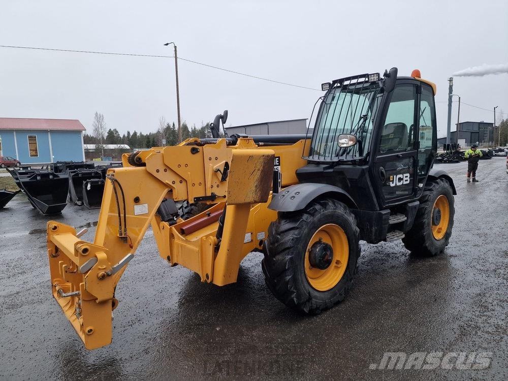 JCB 540-180 kurottaja Carretillas telescópicas