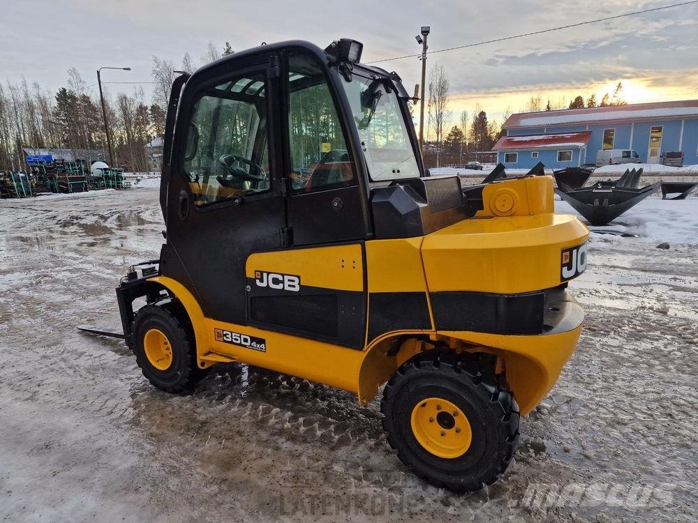 JCB TLT 35D 4x4 Teletruk Kahveltõstukid - muud