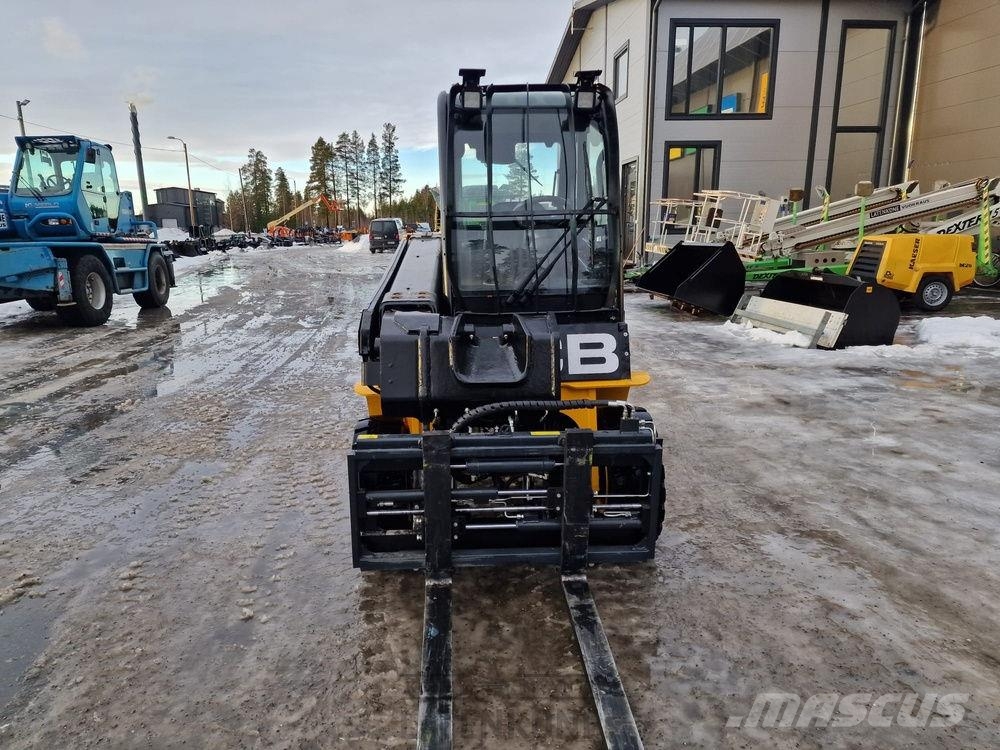 JCB TLT 35D 4x4 Teletruk Kahveltõstukid - muud