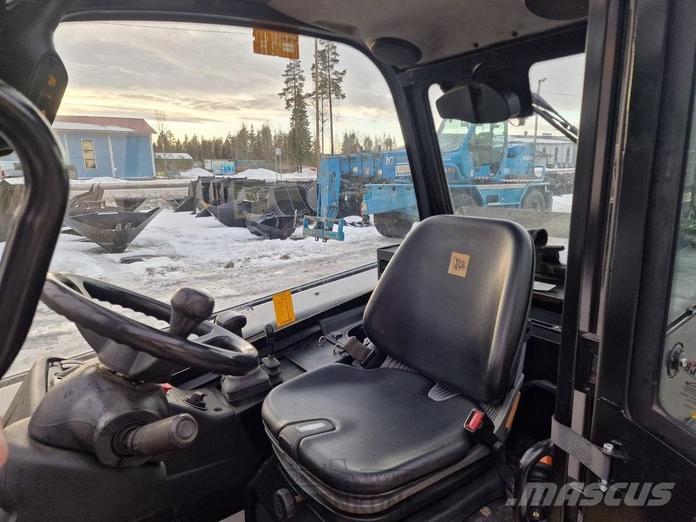JCB TLT 35D 4x4 Teletruk Kahveltõstukid - muud
