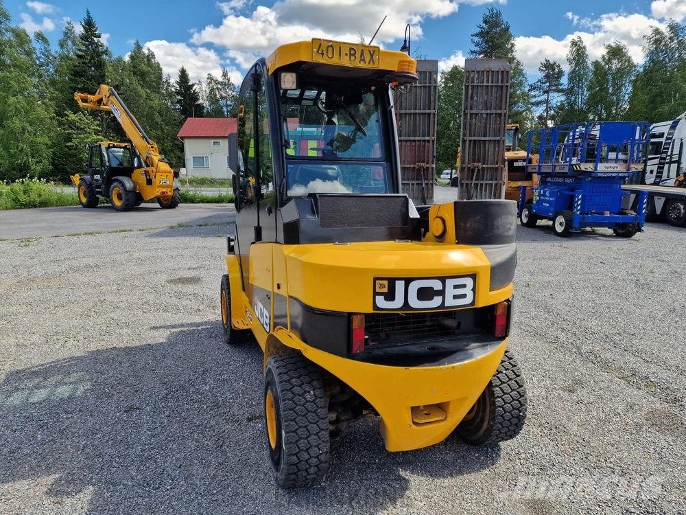 JCB TLT 35D 4x4 Teletruk شاحنات ذات رافعات شوكية - أخرى