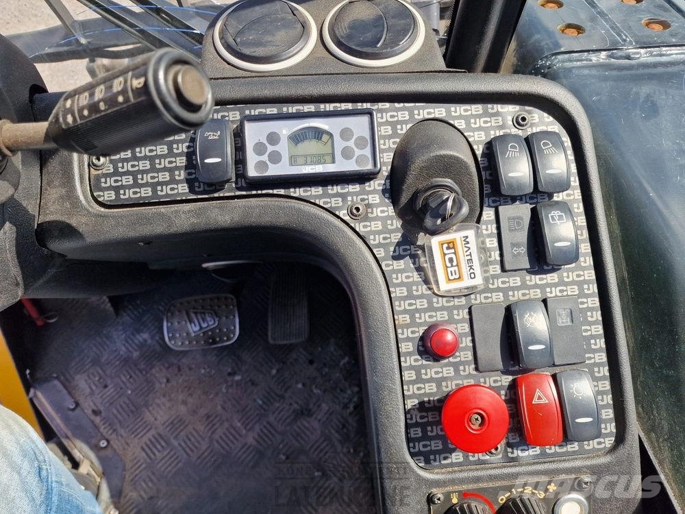 JCB TLT 35D 4x4 Teletruk شاحنات ذات رافعات شوكية - أخرى