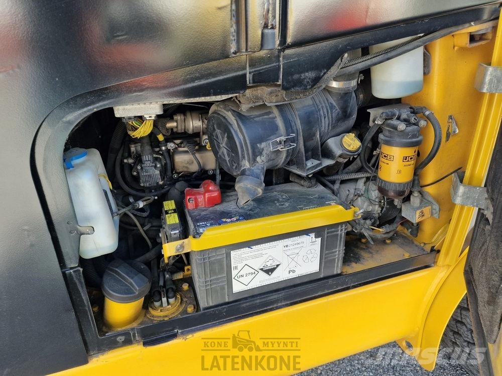 JCB TLT 35D 4x4 Teletruk شاحنات ذات رافعات شوكية - أخرى