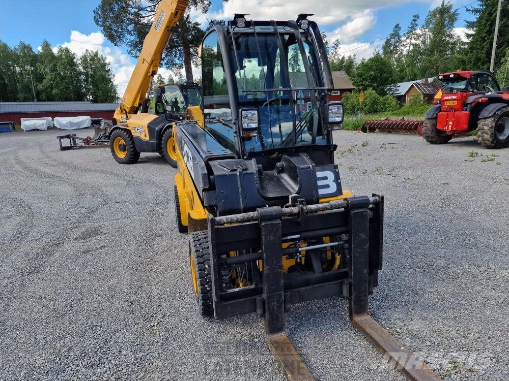 JCB TLT 35D 4x4 Teletruk شاحنات ذات رافعات شوكية - أخرى