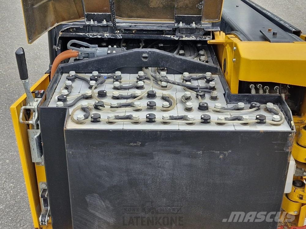 JCB TLT30-19E 2WD Teletruk Kahveltõstukid - muud
